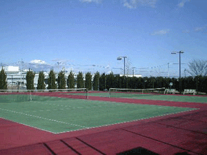 太田市世良田公園テニスコート
