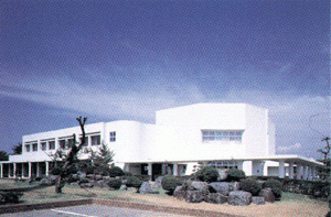 太田市立新田図書館