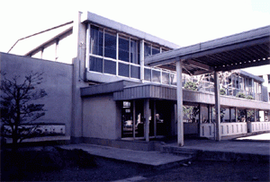 大泉町西体育館